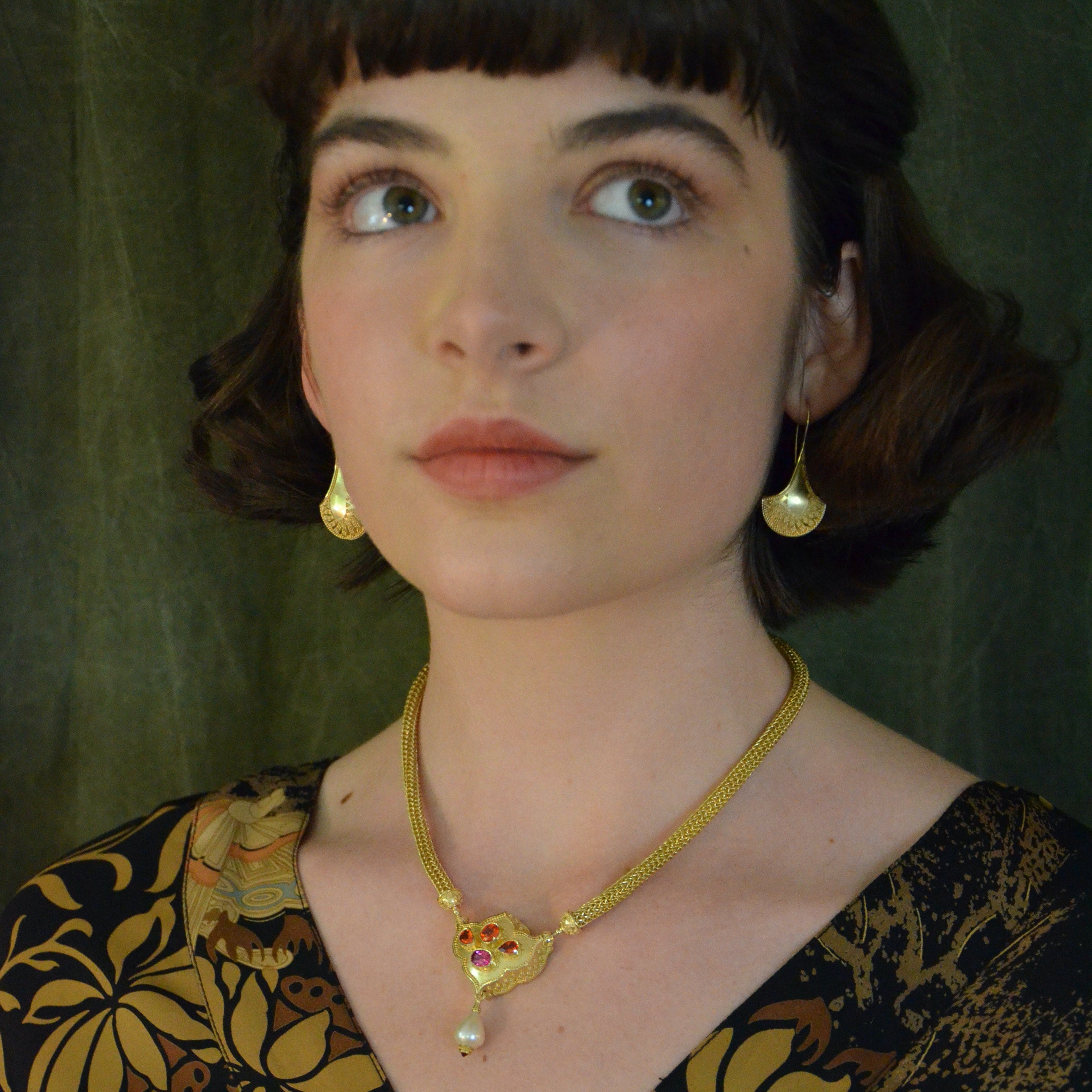 Flower Jewel Pendant Necklace with Mandarin Garnets and Spinel