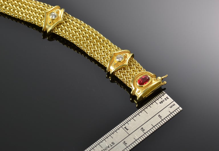 Necklace with hand woven chain: Golden Sapphire 5.54ct, Diamonds DEF VS .80ct, Golden Sapphire (in clasp) 1.18ct, 82.4gr 18k Gold.